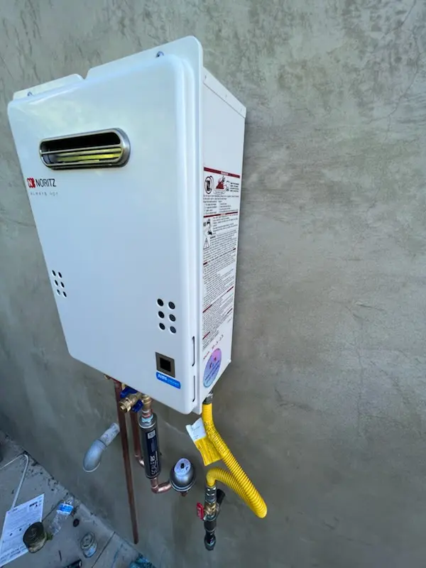 Tankless water heater installation for Oak Ridge homes